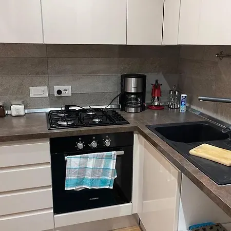 Appartamento Arredato Nuovo,Cucina Camera Da Letto