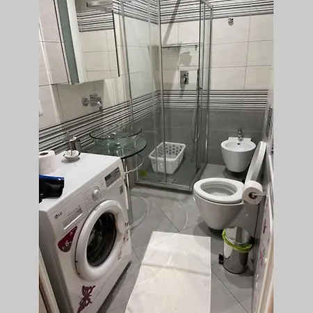 Appartamento Arredato Nuovo,Cucina Camera Da Letto Daire Cenova